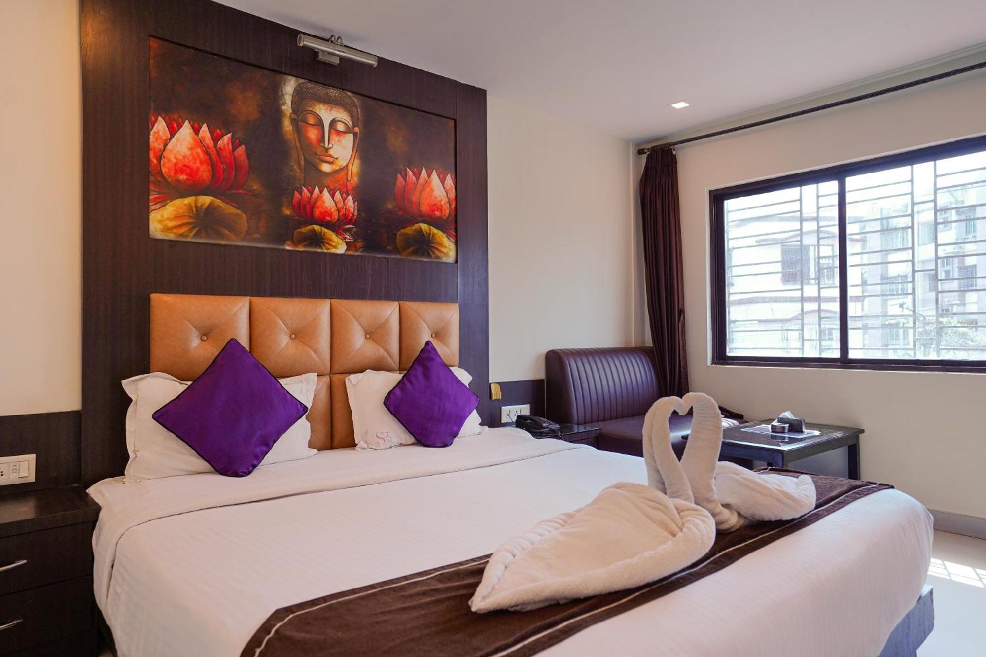 Sheldon Hotel Kolkata Bagian luar foto