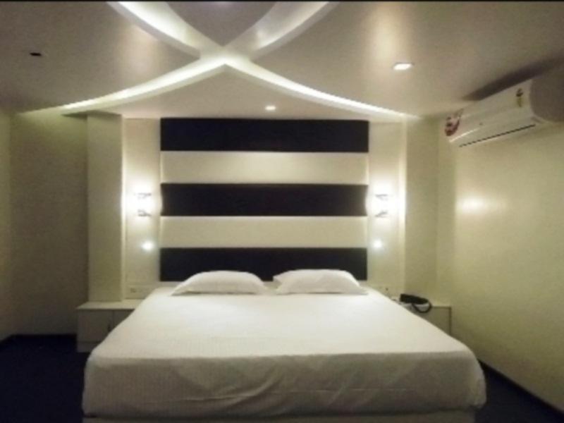 Sheldon Hotel Kolkata Bagian luar foto