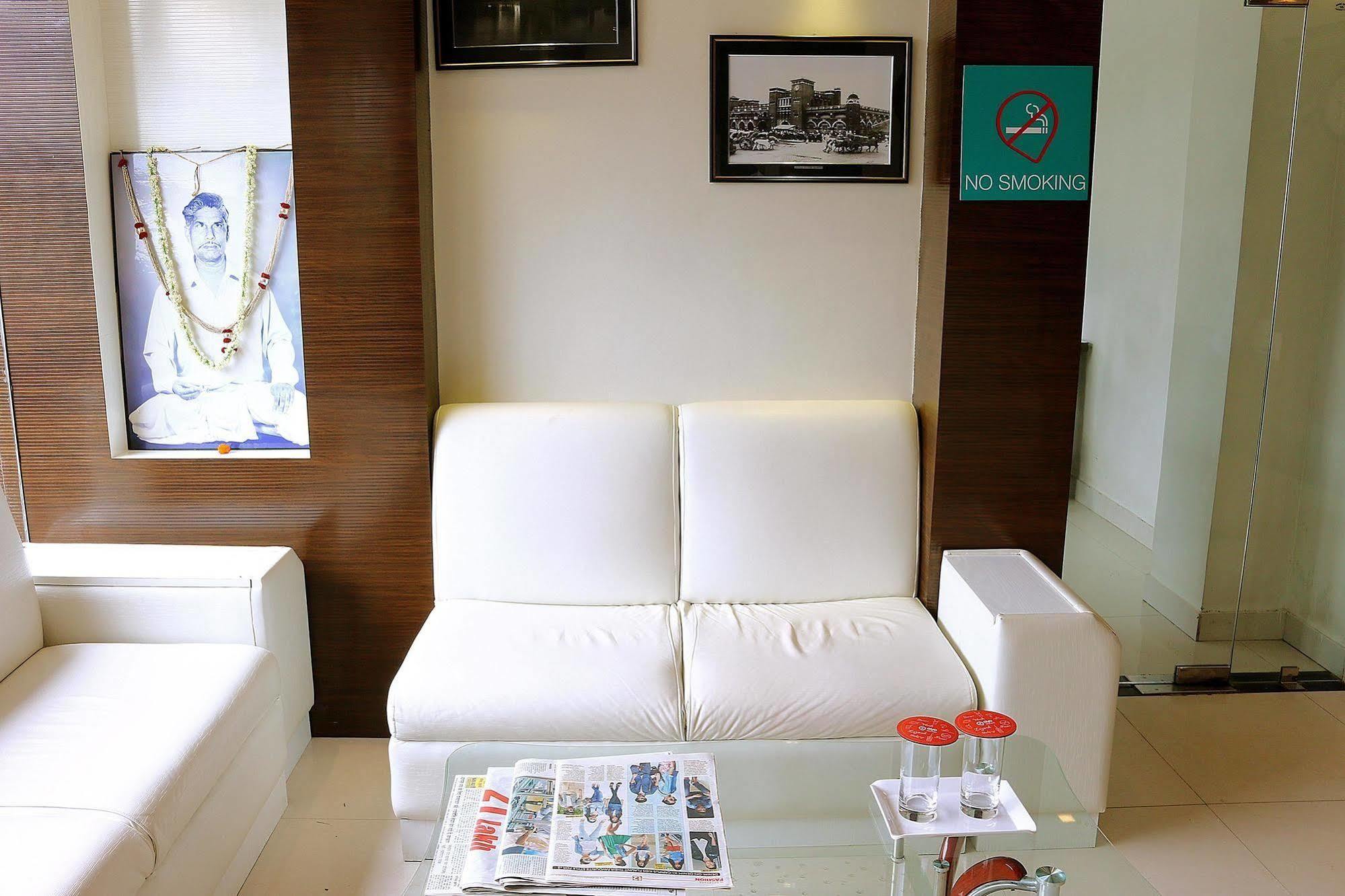 Sheldon Hotel Kolkata Bagian luar foto