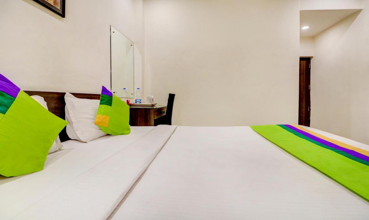 Sheldon Hotel Kolkata Bagian luar foto